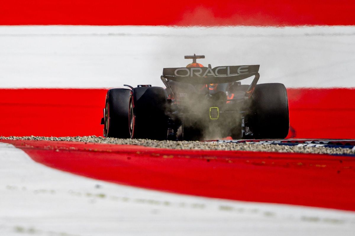 Spielberg (Austria), 29/06/2024.- Red Bull Racing driver Max Verstappen of Netherlands in action during the Qualifying for the Formula One Austrian Grand Prix, in Spielberg, Austria, 29 June 2024. The 2024 Formula 1 Austrian Grand Prix will be held at the Red Bull Ring racetrack on 30 June. (Fórmula Uno, Países Bajos; Holanda) EFE/EPA/MARTIN DIVISEK