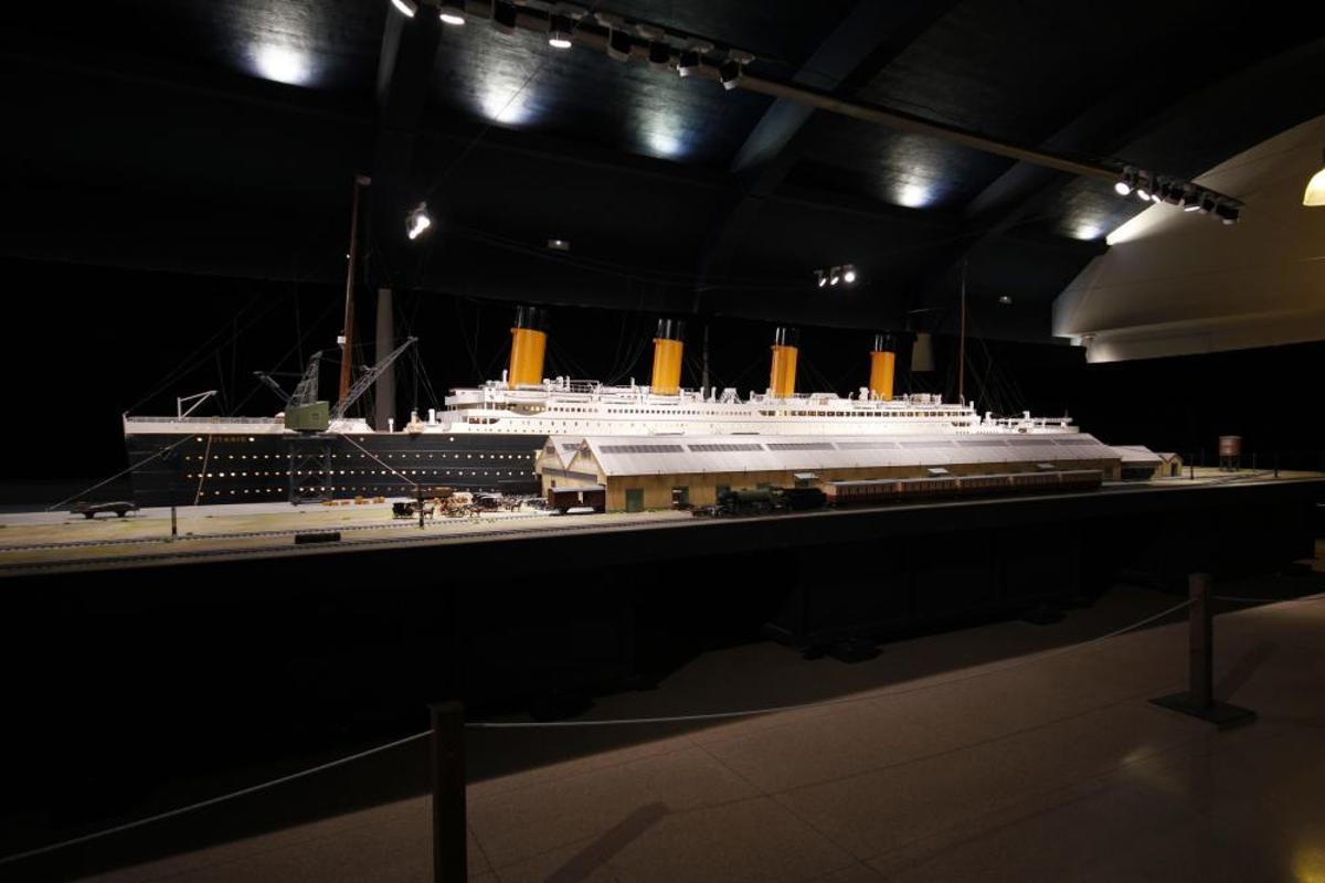 El Titanic en el puerto El Titanic en el puerto