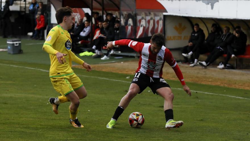 El Zamora regala tres puntos al Fabril