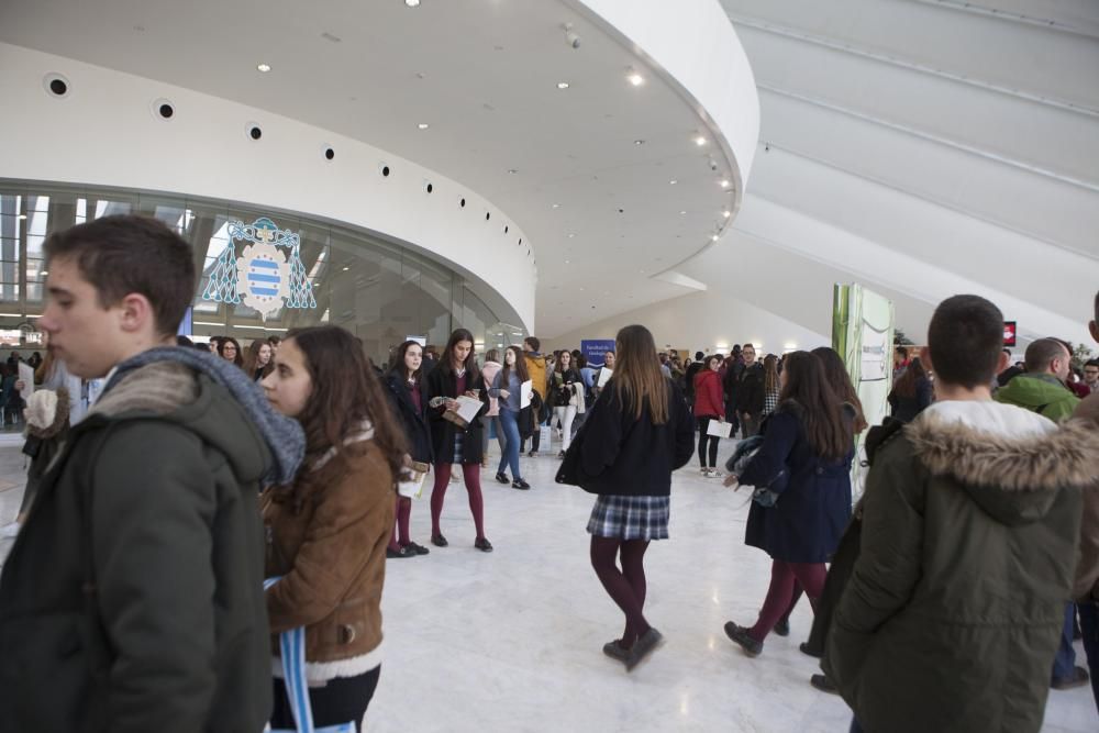 Jornadas de asesoramiento universitario para alumnos de bachillerato en Oviedo