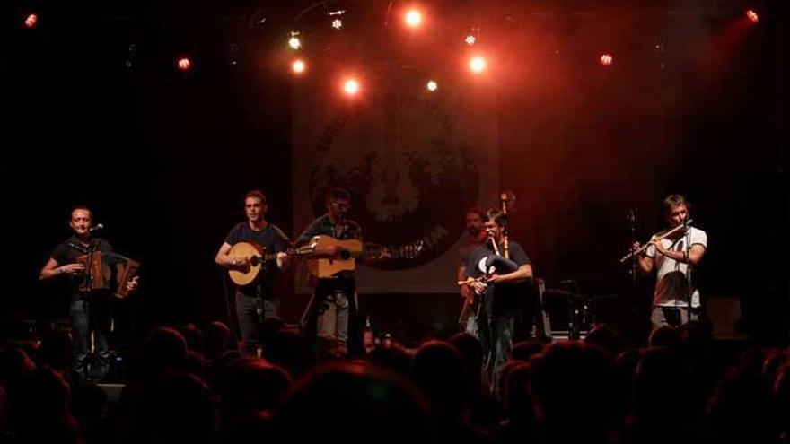 El grupo de música folk Aira da Pedra.