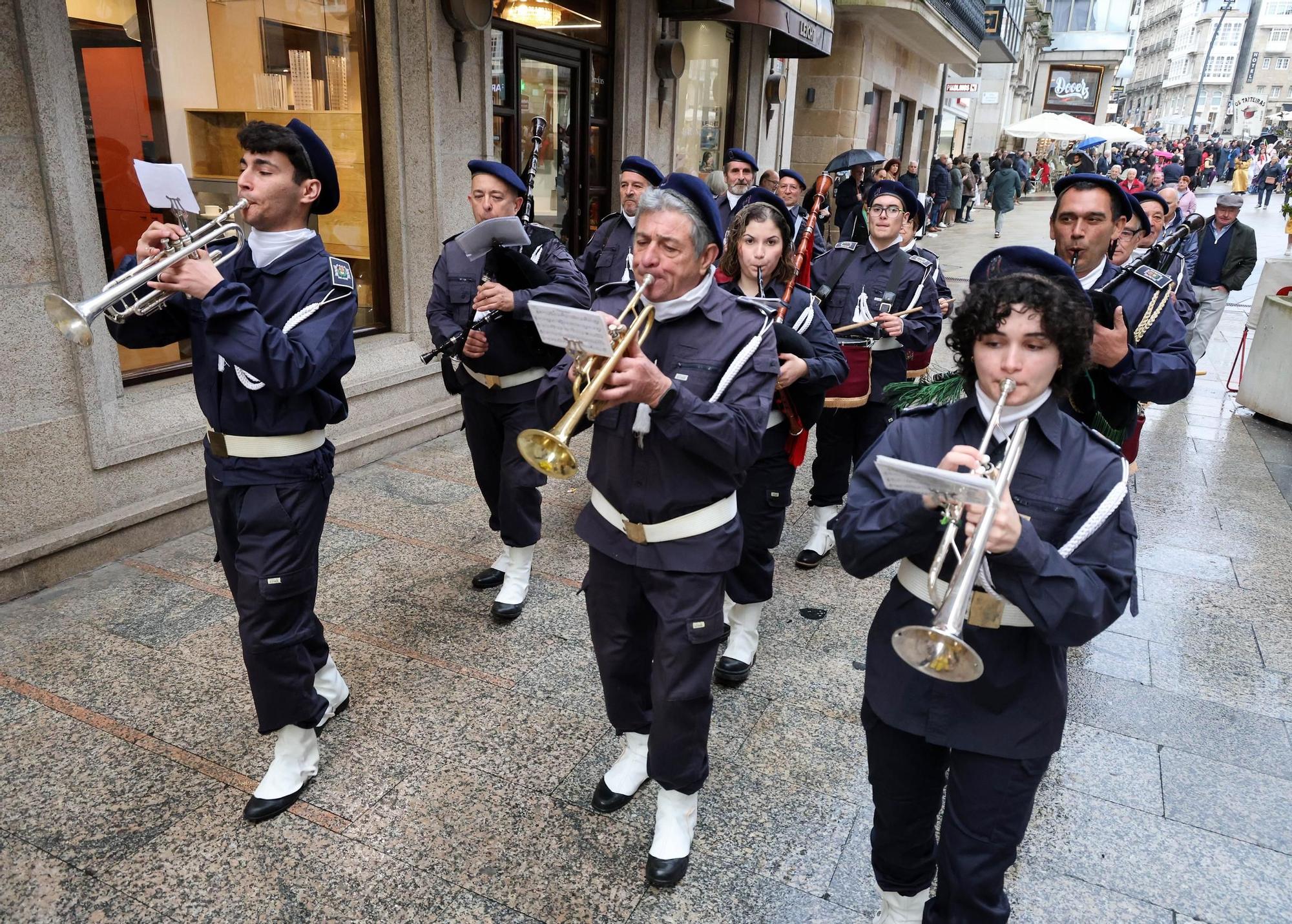Comitiva fúnebre y premios del desfile finalizan el Carnaval en Vigo