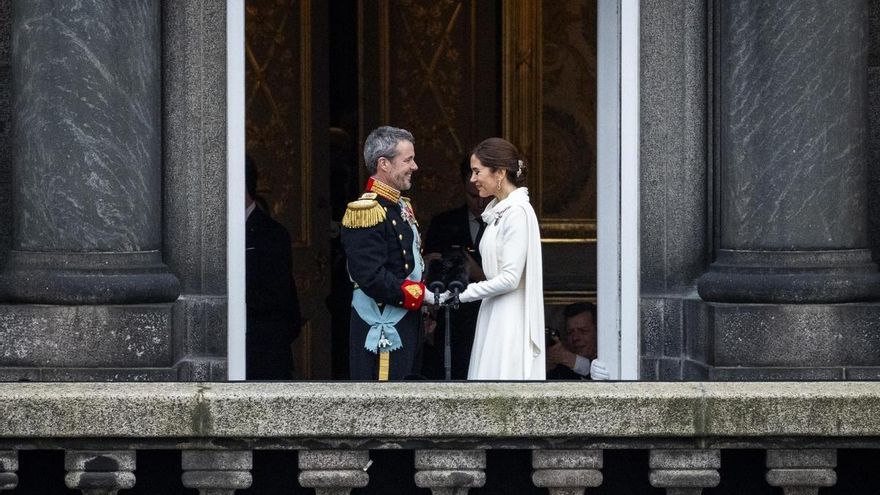 Comunicado urgente de la Casa Real: &quot;Su Majestad la reina ha enfermado&quot;&quot;