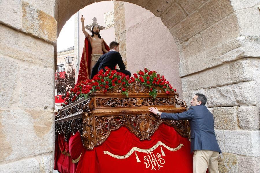 Procesión de la Santísima Resurrección