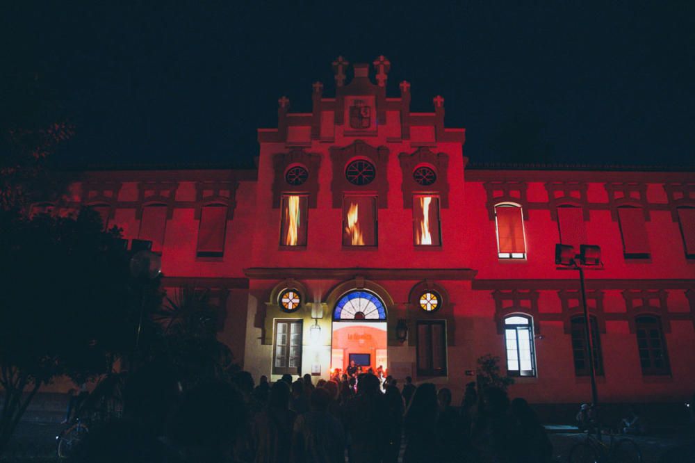 La cita literaria anual de La Térmica acogió a miles de visitantes en torno a las conferencias, conciertos y stands de libreros y librerías de Málaga.