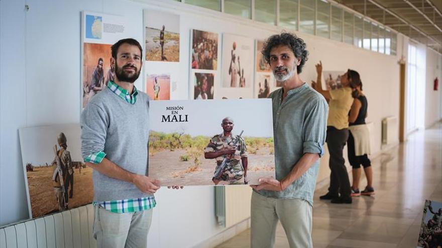 Reporteros en Mali exponen su trabajo