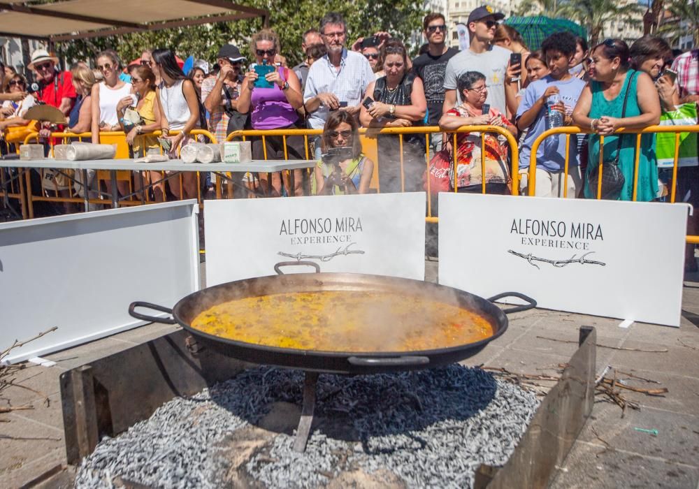 'Paella Day' en la Plaza del Ayuntamiento