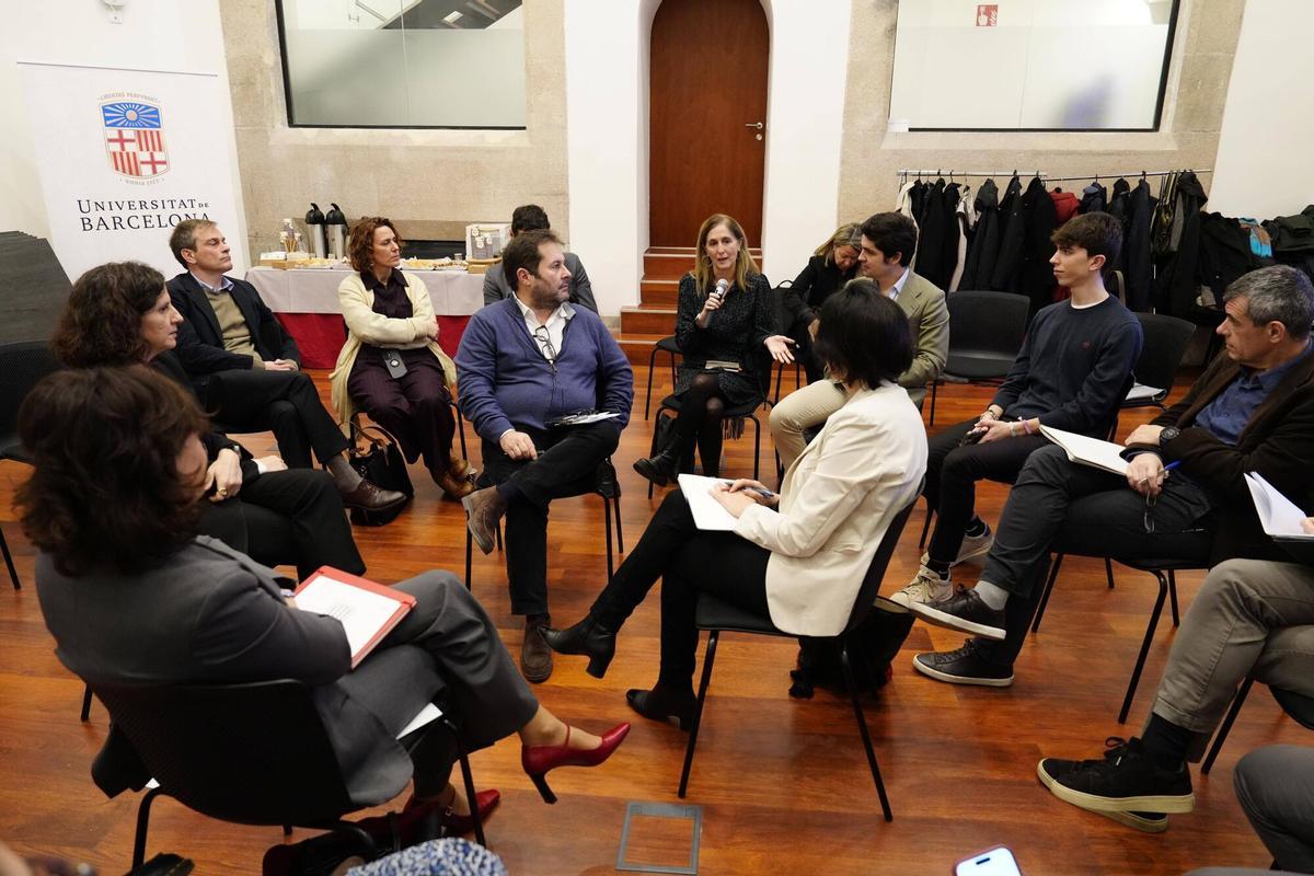 Barcelona 02/02/2026 European Bridges: 'Simplificación Administrativa y Competitividad Europea' con Ana Gallego (en las fotos, con chaqueta blanca) directora general de Justicia y Consumidores de la Comisión Europea Fotografía de Ferran Nadeu