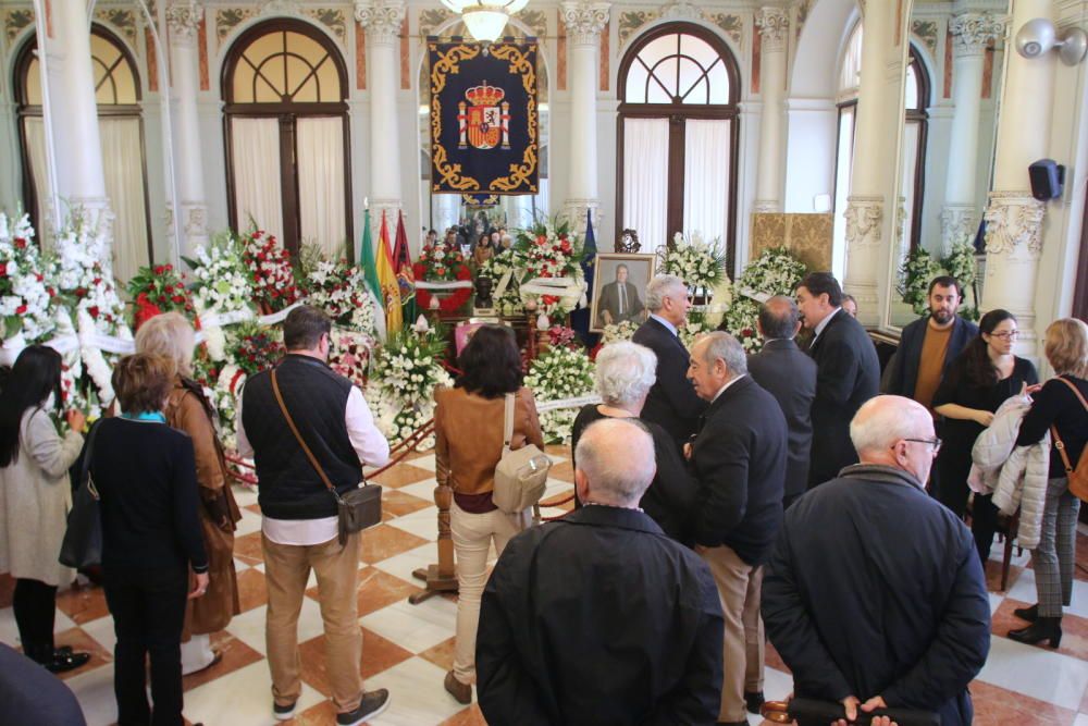 Capilla ardiente de Manuel Alcántara