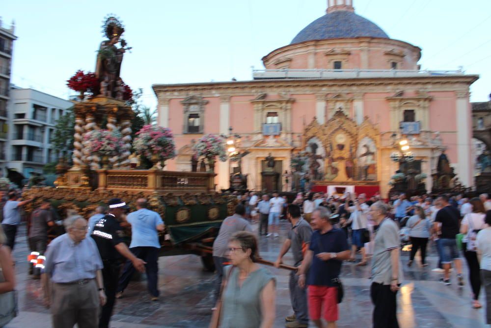 Traslado de las Rocas a la Plaza de la Virgen