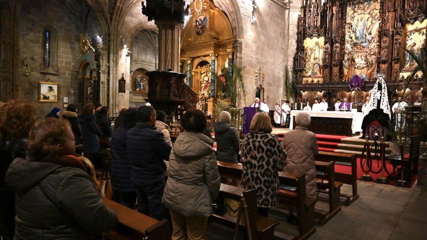 La procesión de la Virgen de la Soledad se suspende por seguridad ante el mal tiempo