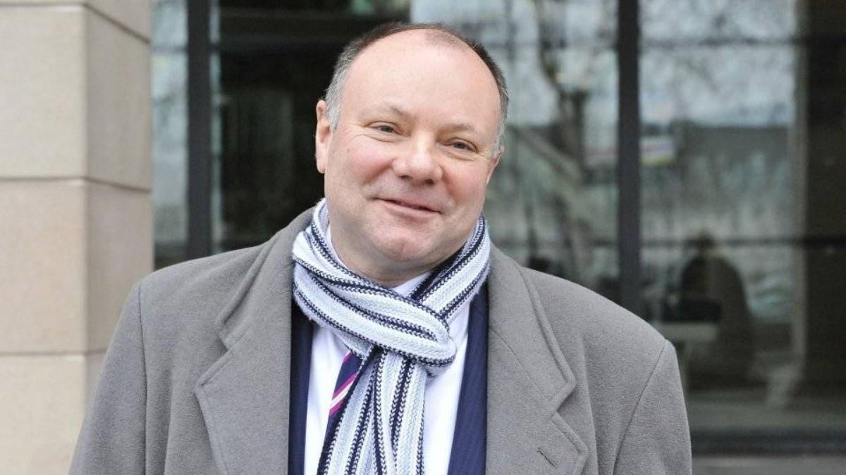 Gary Hoffman, obligado a abandonar la presidencia de la Premier