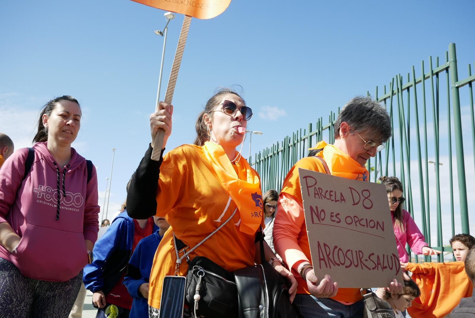 En imágenes | Los vecinos de Arcosur protestan por la ubicación del centro de salud