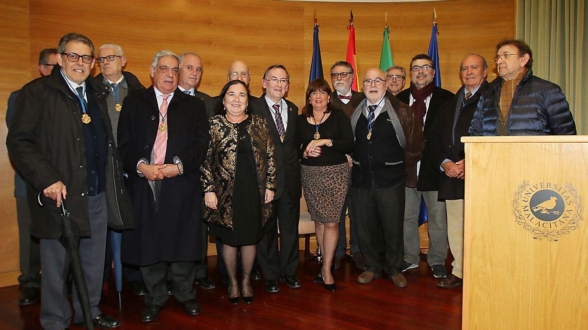 Toma de posesión como académica de número de Esther Cruces en la Academia Malagueña de Ciencias en 2017.