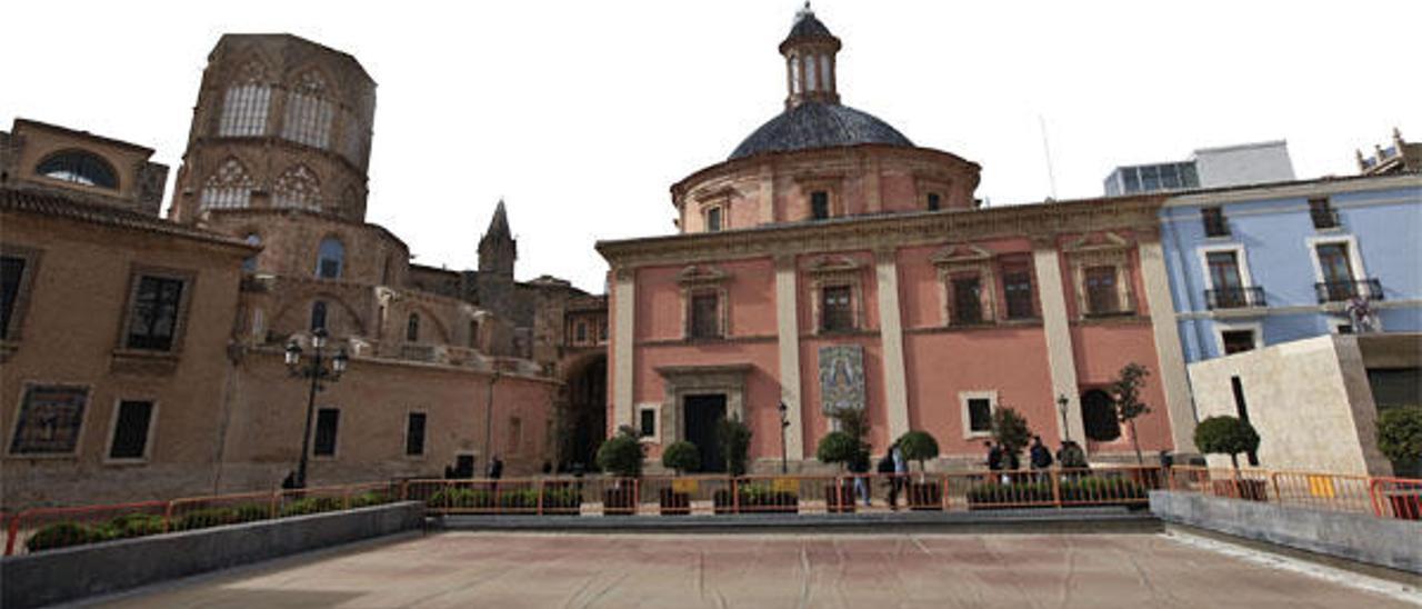 Las manchas blancas de la Basílica se deben a un desgaste del material de origen