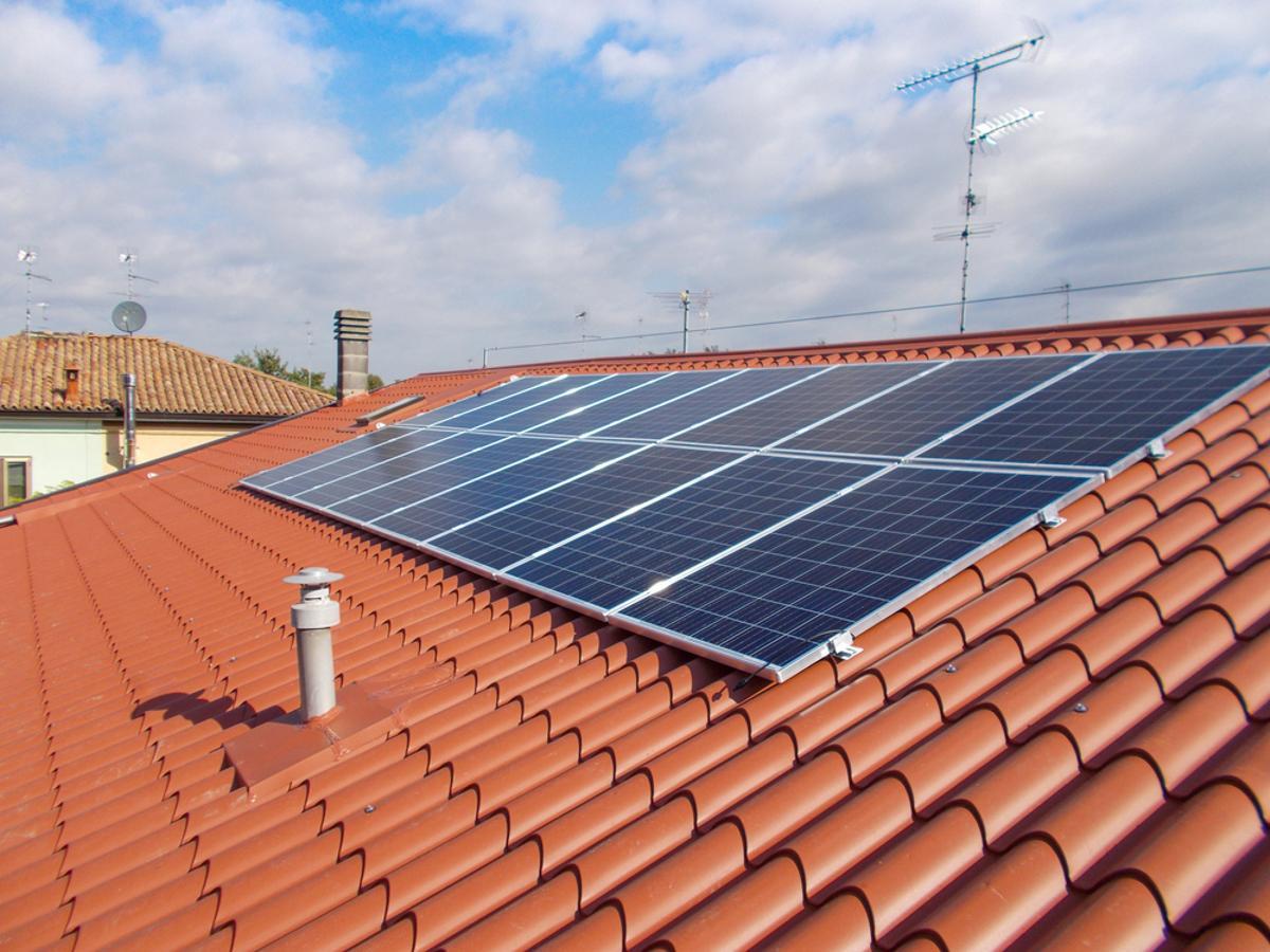 Placas solares en una vivienda