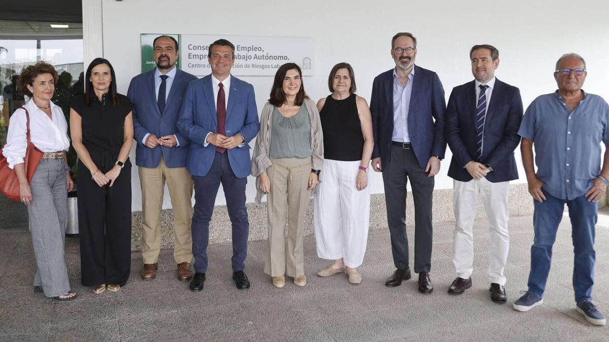Sindicatos y administraciones advierten en Córdoba que "el calor mata" y llaman a cumplir las medidas de prevención en los sectores con más riesgo.
