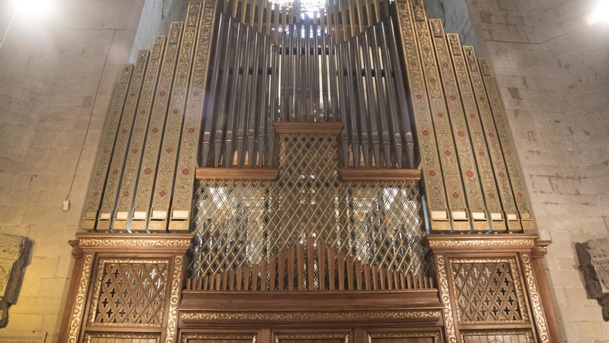 El renovat orgue de la Seu ja llueix a la basílica manresana