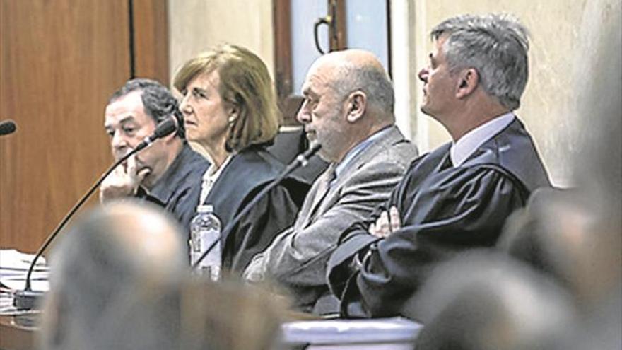 El juez que requisó móviles: «Mi deber era investigar»