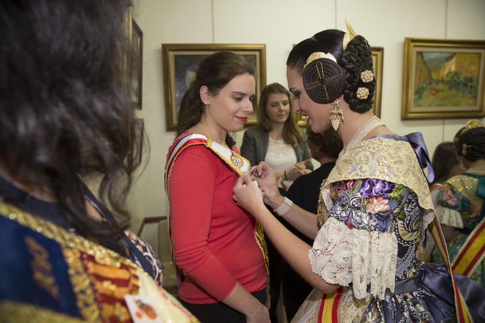 La galería más completa de un viaje histórico en la fiesta, con las falleras mayores en la ciudad más especial del mundo