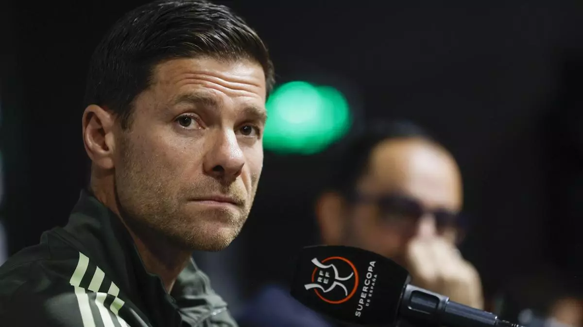 DIRECTO | Rueda de prensa de Xabi Alonso previa a la final de la Supercopa de España