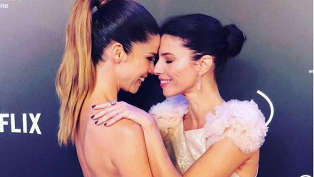 Juana Acosta y Maribel Verdú en los premios Fénix en México