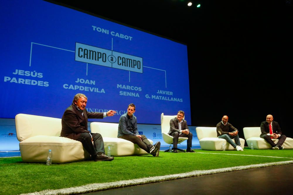 Éxito de público en la jornada con los exjugadores Joan Capdevila y Marcos Senna