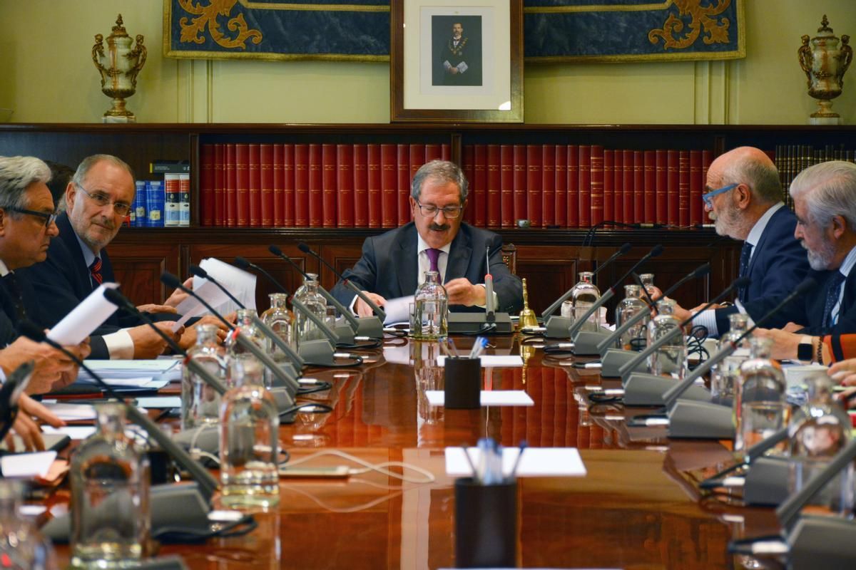 Primera reunión del Pleno del CGPJ tras la reunión de Carlos Lesmes, con Rafael Mozo presidiendo el órgano.