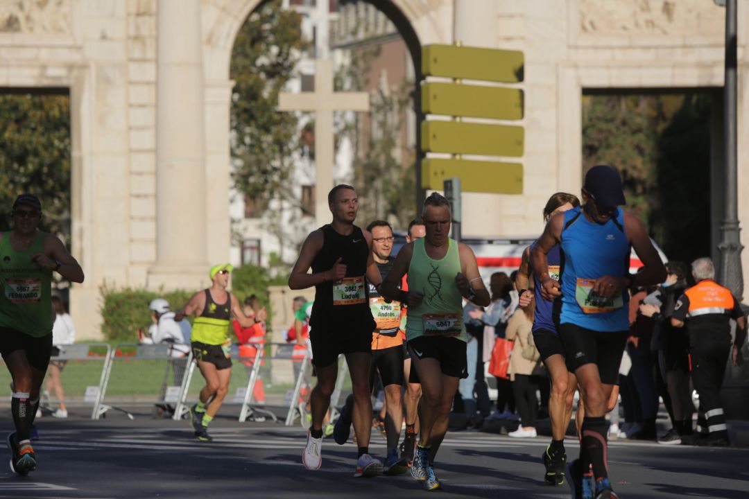 FOTOS | Búscate en el Medio Maratón Valencia 2021