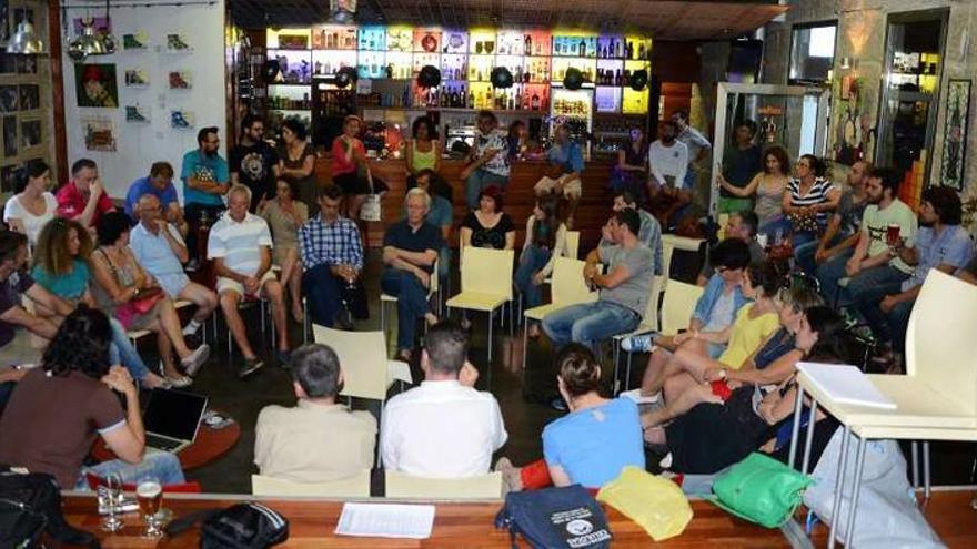 Asamblea de Podemos-Cangas.