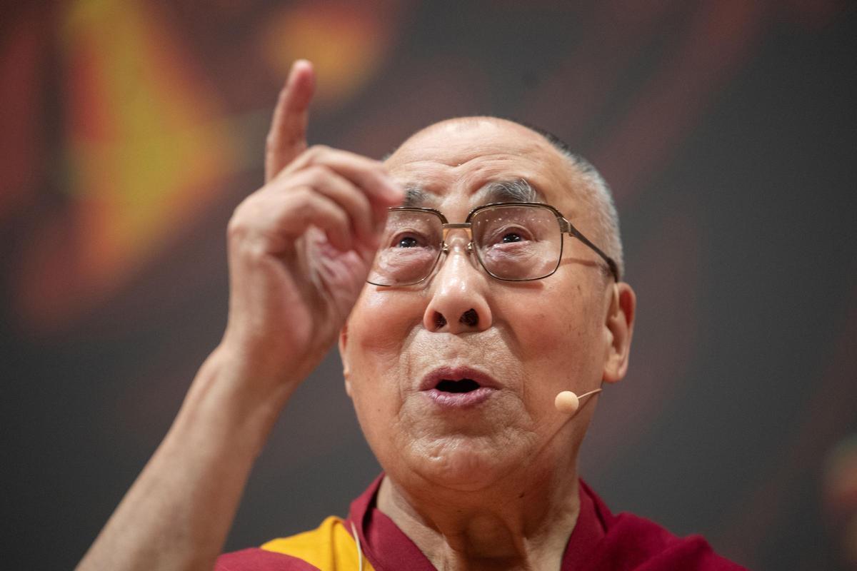 El dalai-lama diu que no serà l’últim i nega la veu a la Xina en la successió
