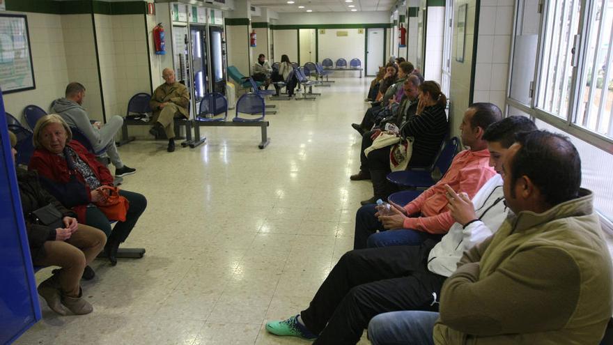 Esperas en el Hospital Regional de Málaga.