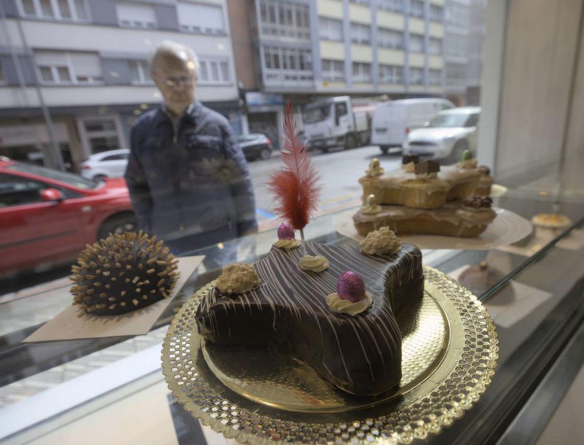 Las confiterías rebosan de dulces ideas para la Pascua | A. A.