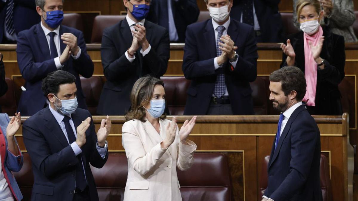 Der Verlierer: Casado nimmt seinen Abschied.  | FOTO: CHEMA MOYA/EFE