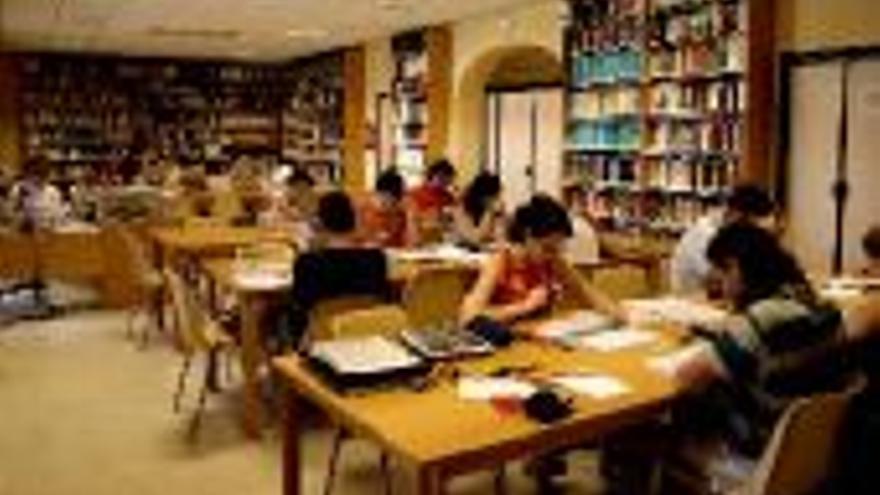 La UNED comienza a impartir titulaciones el próximo curso