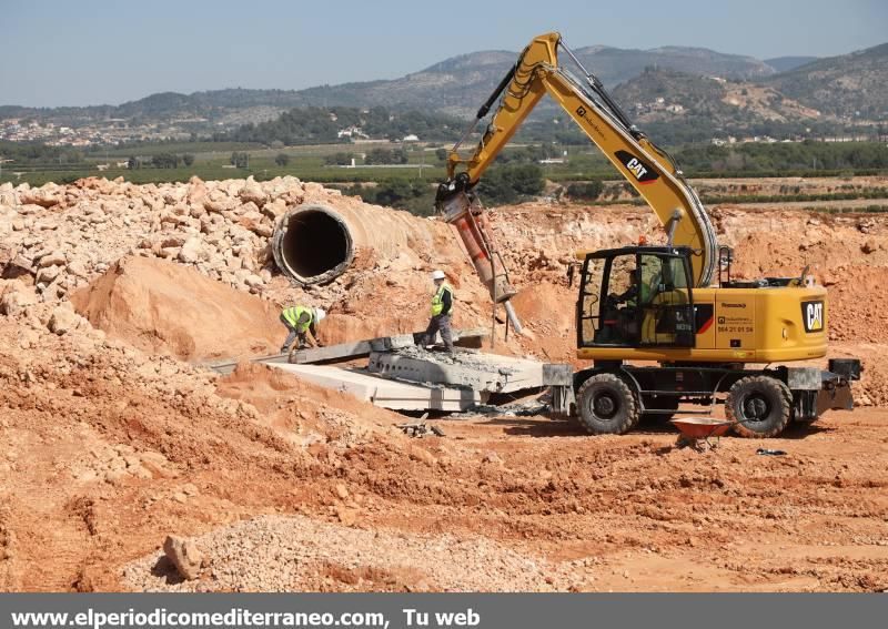 Así avanzan las obras del nuevo megacentro logístico de Amazon en Onda