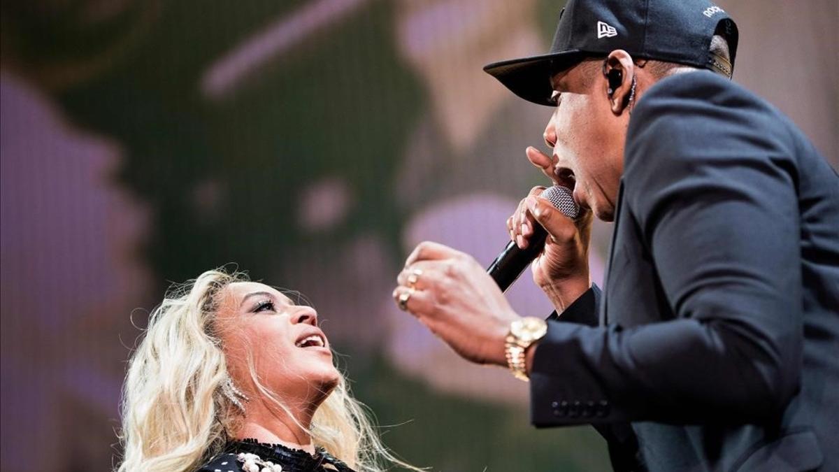 Beyoncé y Jay-Z, durante un concierto en Cleveland, en el 2016.