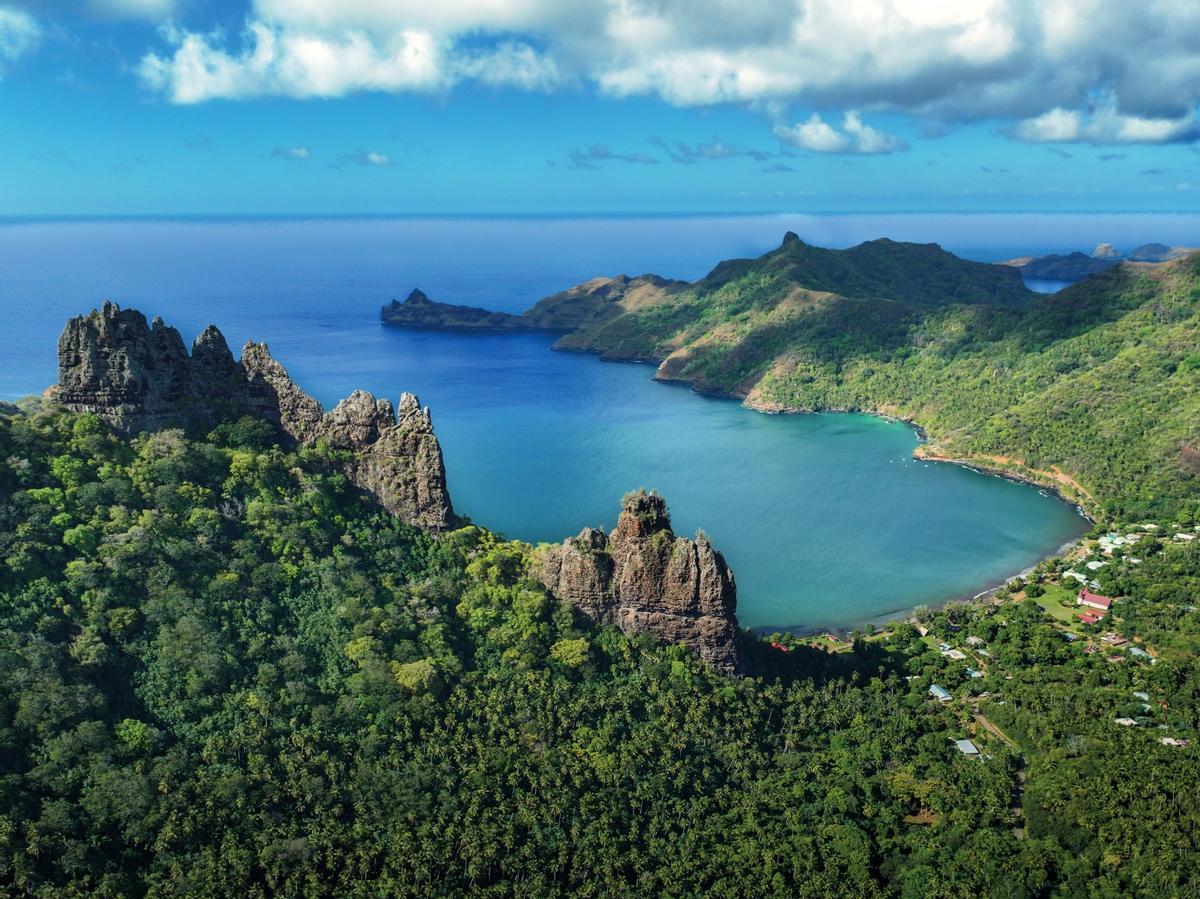 Bahía en Nuku Hiva