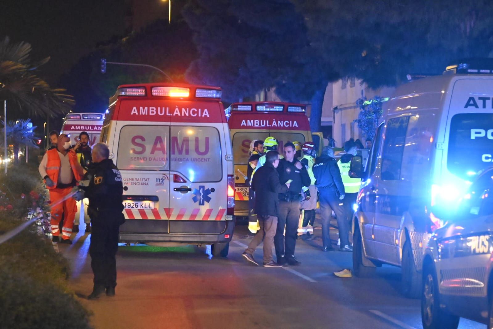 Tres muertos y al menos un herido en un accidente múltiple en Castelló