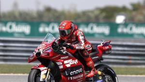 Buriram (Thailand), 28/02/2026.- Spanish MotoGP rider Marc Marquez of Ducati Lenovo Team in action during a qualifying session for the Motorcycling Grand Prix of Thailand at Chang International Circuit, Buriram province, Thailand, 28 February 2026. (Motociclismo, Tailandia) EFE/EPA/RUNGROJ YONGRIT