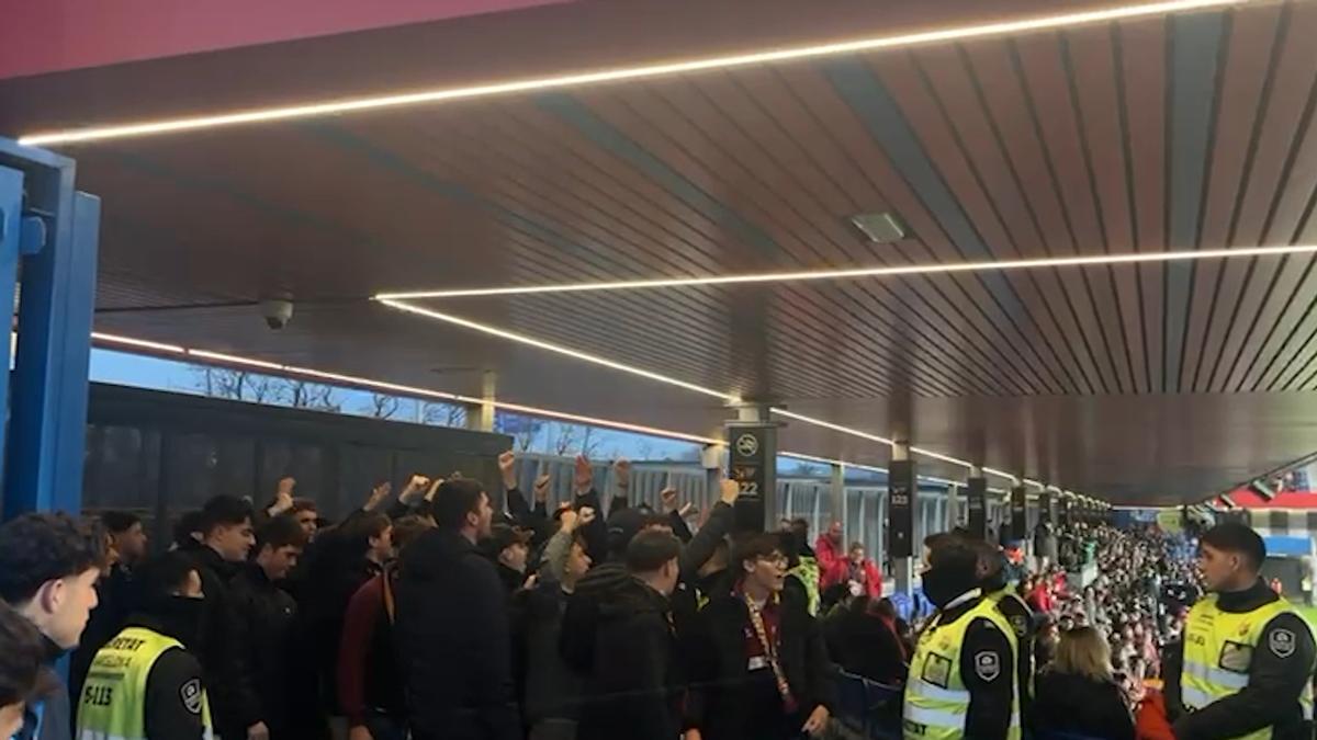 Incidentes en el entrenamiento del Barça con la Grada d’Animació