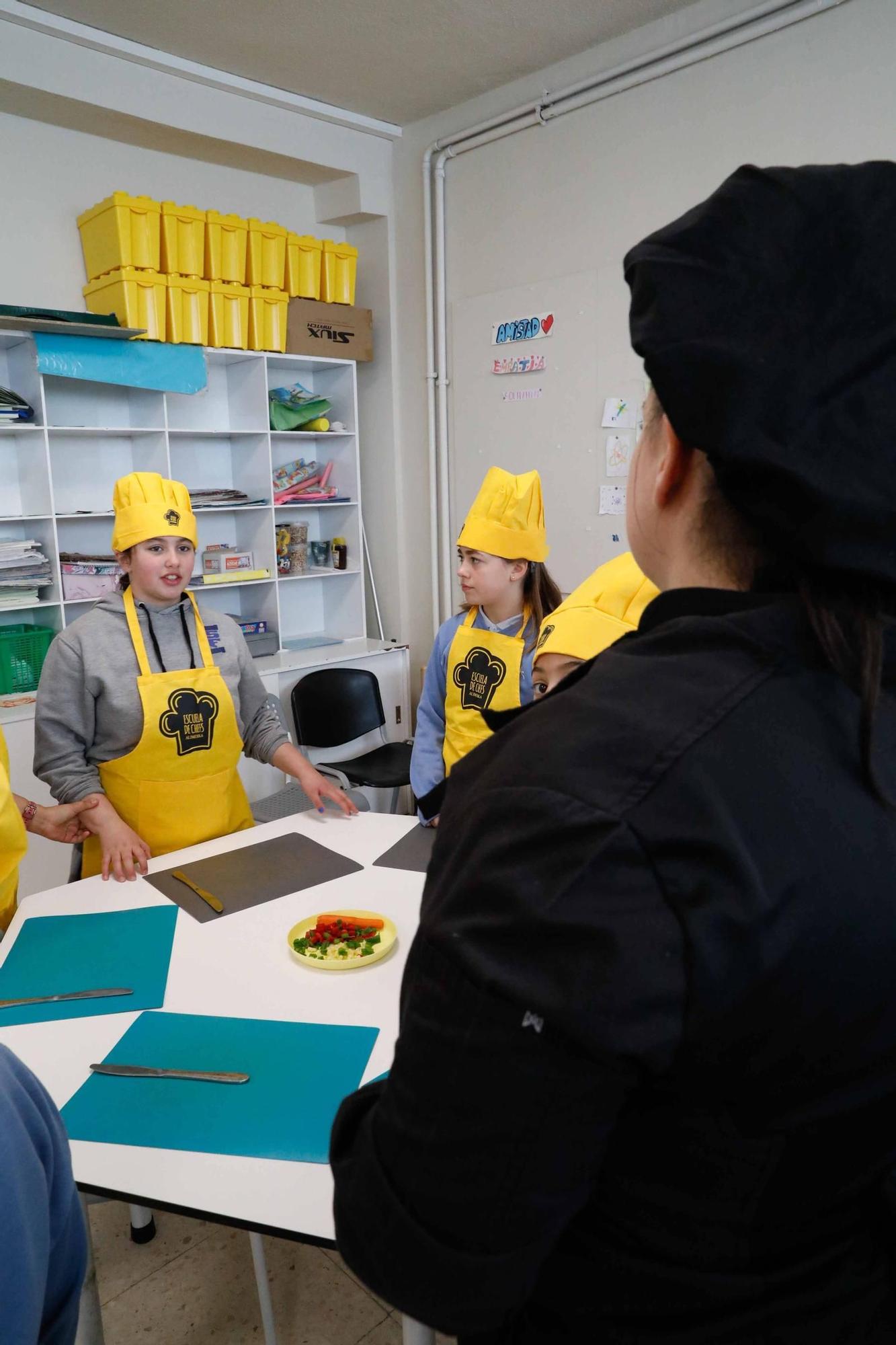 EN IMÁGENES: Cocina menuda en el San Fernando: así se han convertido los alumnos en auténticos "Master Chefs"