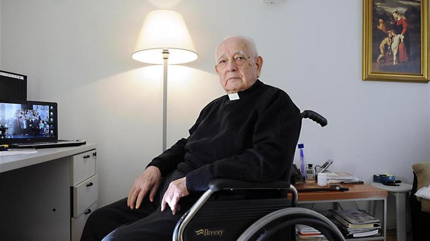 Fallece el canónigo archivero emérito de la diócesis de Plasencia