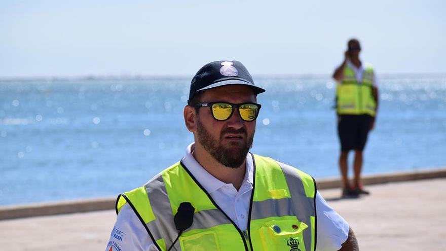 «A veces uno que no quiere salir del mar se ve increpado por toda la gente de la playa y se disculpa»