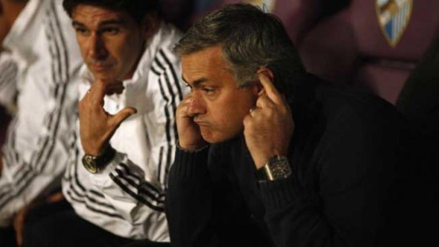 Mourinho: "¿Temer por mi puesto? Ni pensarlo"