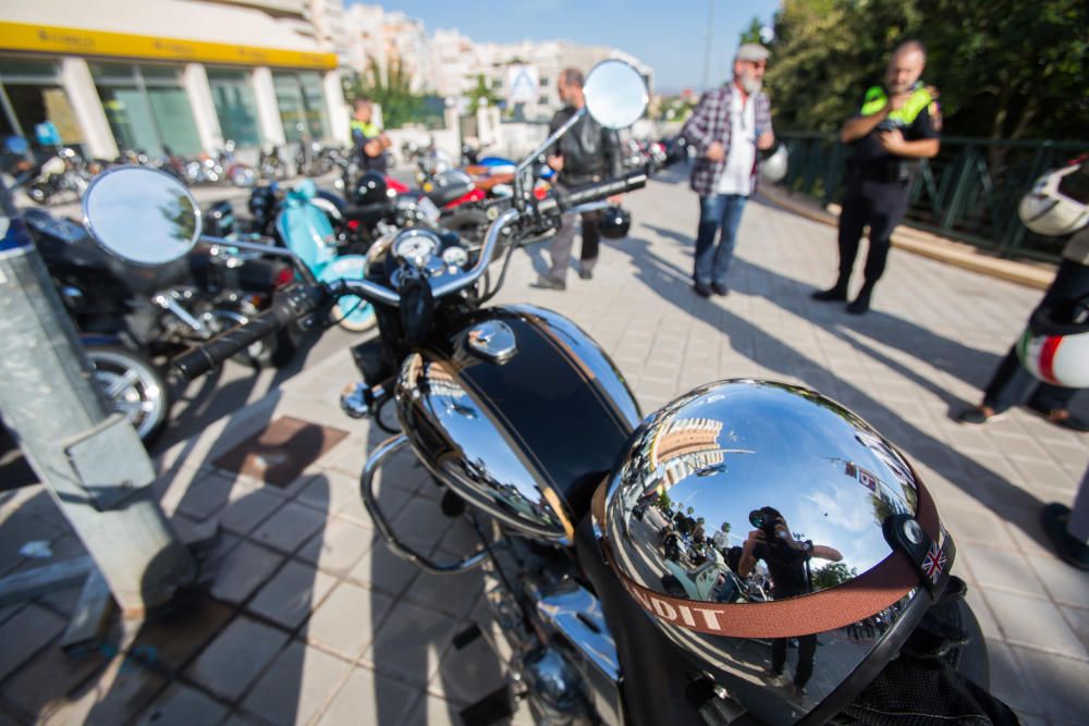 Motos custom y vintage invaden Alicante para luchar contra el cáncer de próstata