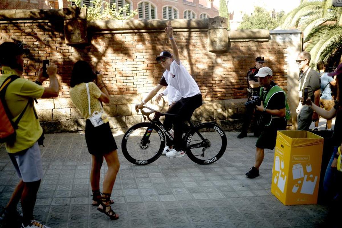 Tadej Pogacar, de l'UAE Team Emirates XRG, a Barcelona