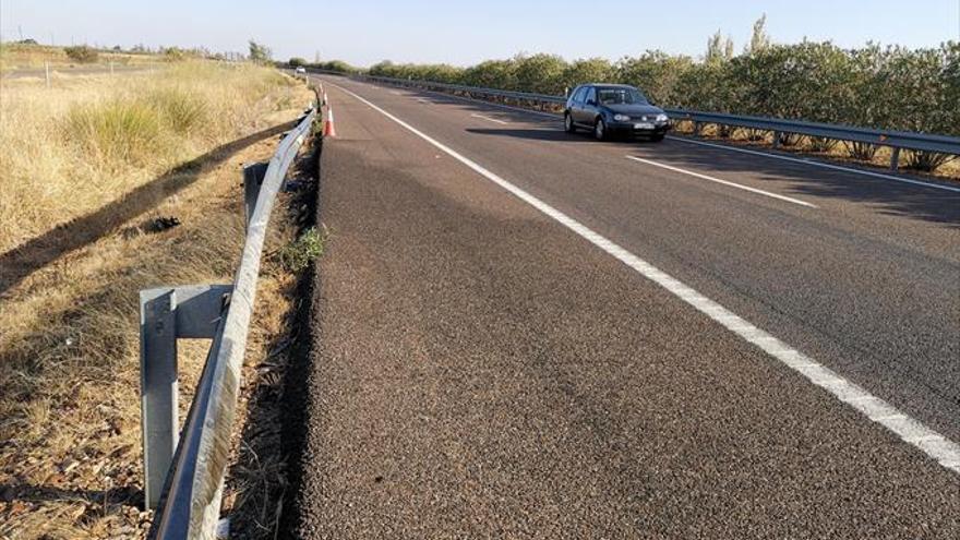 Fallece un hombre y otro resulta herido en una salida de vía en la A-5