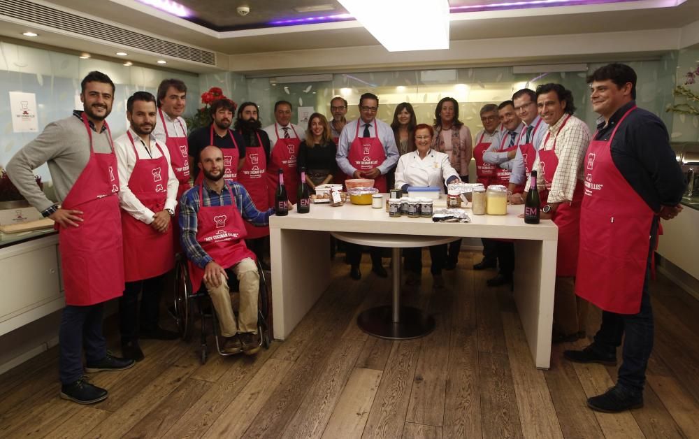 Cocina solidaria contra el cáncer de mama