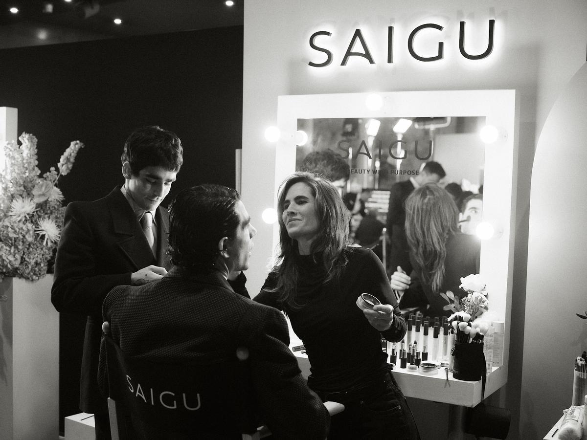 Belda le pone colorete al director y guionista Javier Calvo.